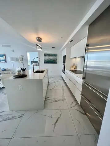 9521 E Bay Harbor Drive Bay Harbor Islands FL 33154