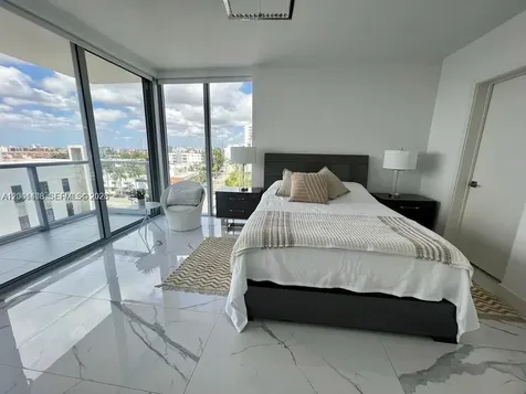 9521 E Bay Harbor Drive Bay Harbor Islands FL 33154