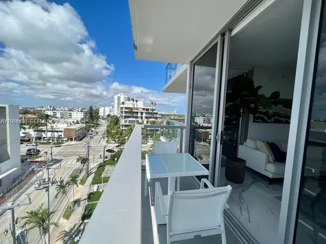9521 E Bay Harbor Drive Bay Harbor Islands FL 33154