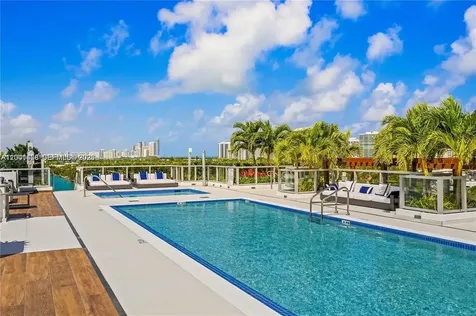 9521 E Bay Harbor Drive Bay Harbor Islands FL 33154
