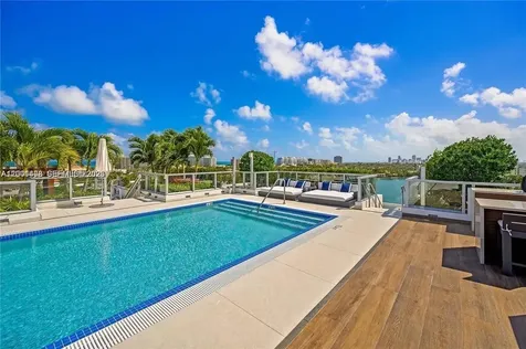 9521 E Bay Harbor Drive Bay Harbor Islands FL 33154