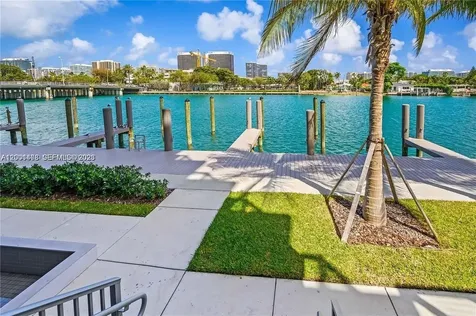 9521 E Bay Harbor Drive Bay Harbor Islands FL 33154