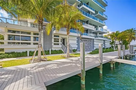 9521 E Bay Harbor Drive Bay Harbor Islands FL 33154