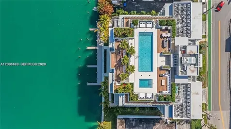 9521 E Bay Harbor Drive Bay Harbor Islands FL 33154