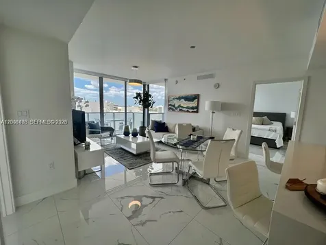 9521 E Bay Harbor Drive Bay Harbor Islands FL 33154