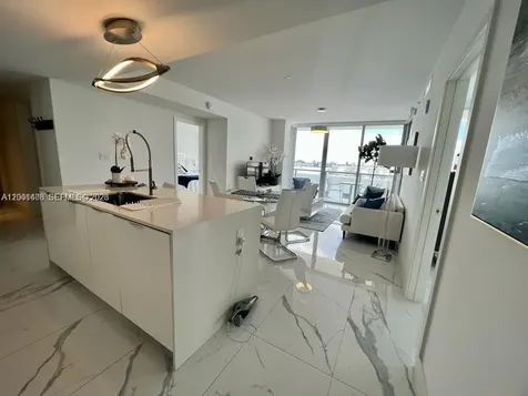 9521 E Bay Harbor Drive Bay Harbor Islands FL 33154