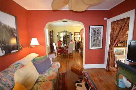334 NE 26th Terrace Miami FL 33137