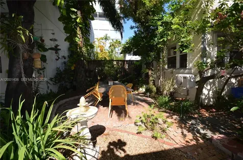 334 NE 26th Terrace Miami FL 33137