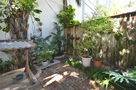 334 NE 26th Terrace Miami FL 33137