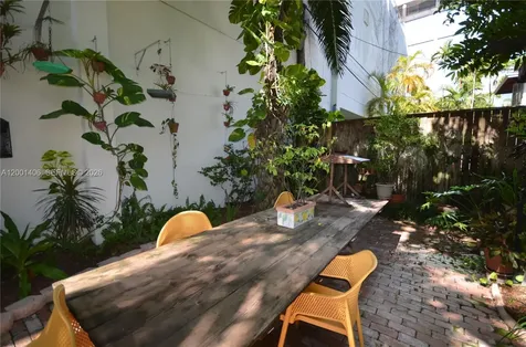 334 NE 26th Terrace Miami FL 33137