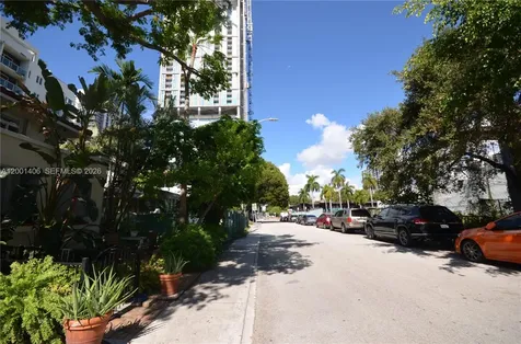 334 NE 26th Terrace Miami FL 33137