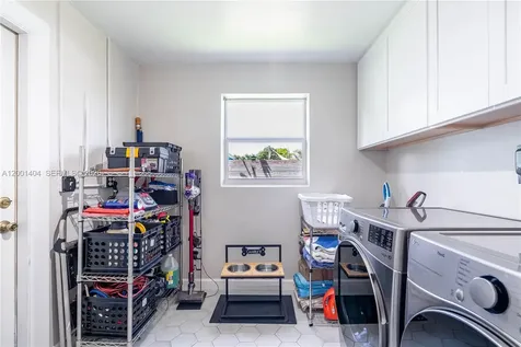 5040 SW 94th Terrace Cooper City FL 33328