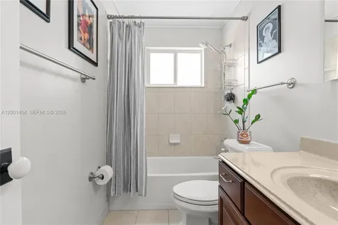 5040 SW 94th Terrace Cooper City FL 33328