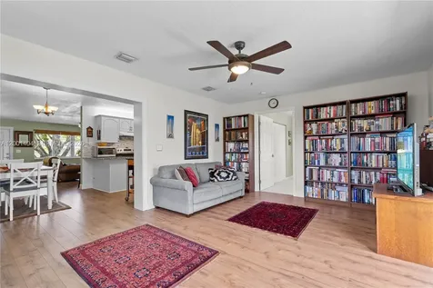 5040 SW 94th Terrace Cooper City FL 33328