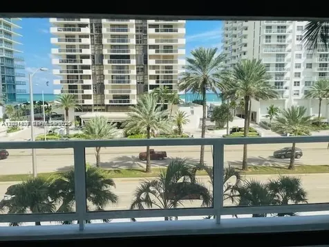 5700 Collins Avenue Miami Beach FL 33140