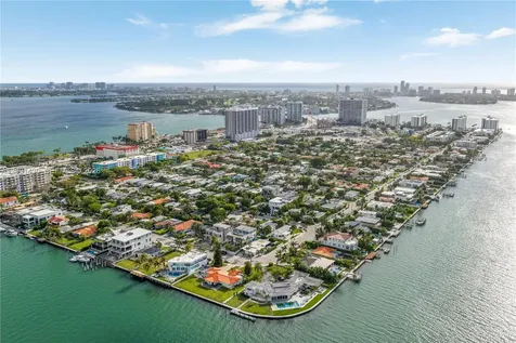 7501 W Adventure Avenue North Bay Village FL 33141