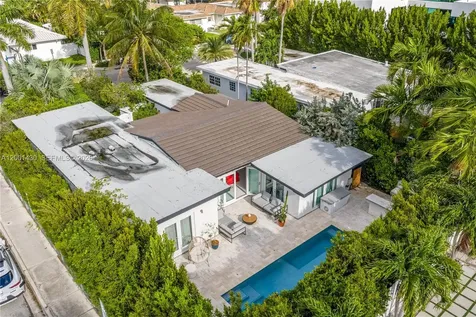 7501 W Adventure Avenue North Bay Village FL 33141