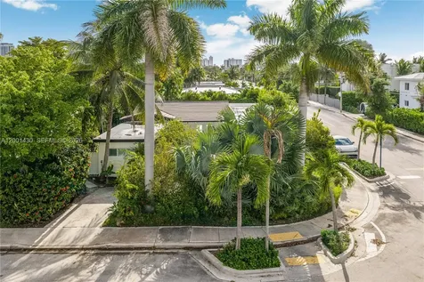 7501 W Adventure Avenue North Bay Village FL 33141