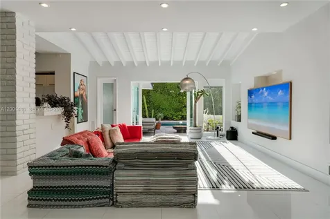 7501 W Adventure Avenue North Bay Village FL 33141