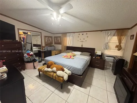 1110 SW 131 Place Miami FL 33184