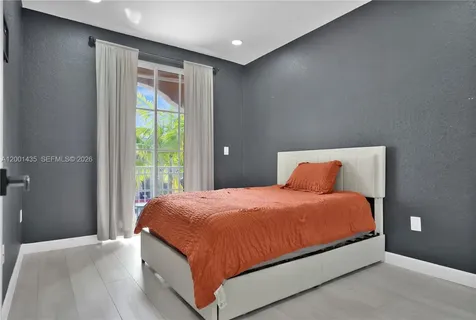 1432 SE 25th Avenue Homestead FL 33035