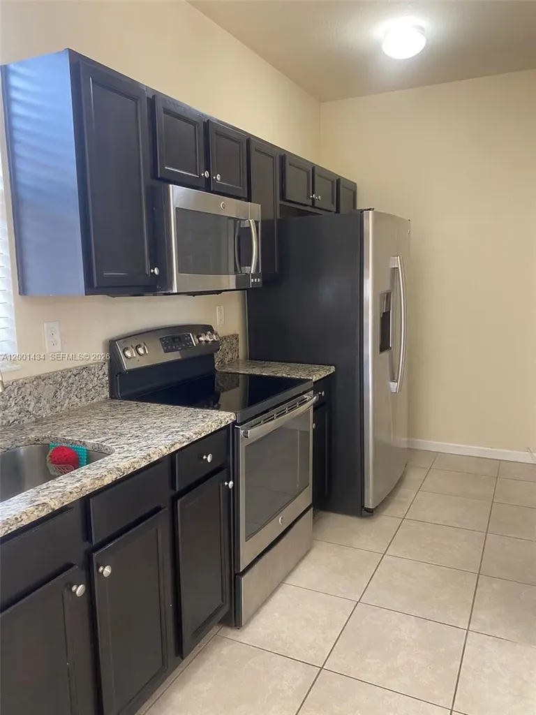 17186 SW 93rd Street Kendall FL 33196