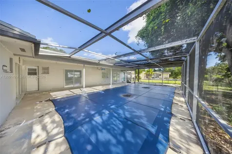 1320 NW 72nd Avenue Plantation FL 33313
