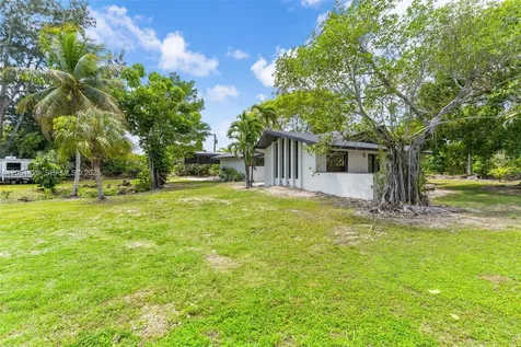 24200 SW 120th Avenue Homestead FL 33032