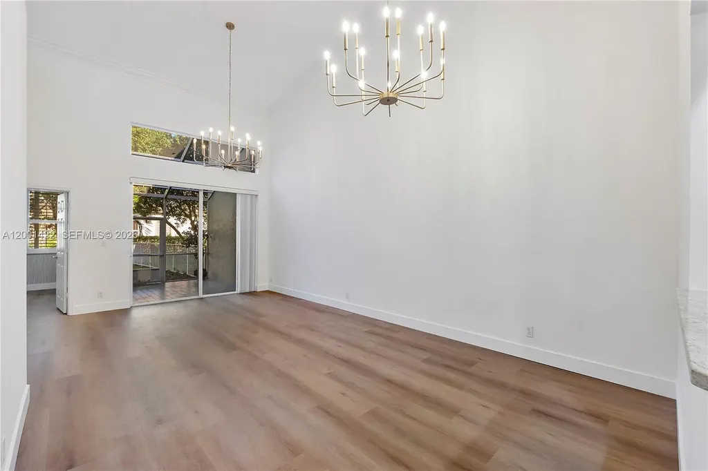 5661 NW 125th Avenue Coral Springs FL 33076