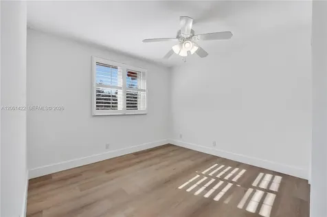 5661 NW 125th Avenue Coral Springs FL 33076