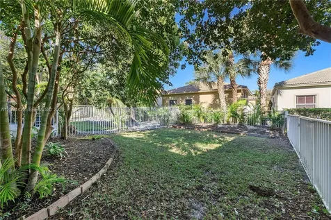5661 NW 125th Avenue Coral Springs FL 33076