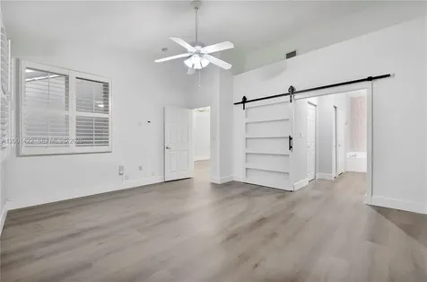 5661 NW 125th Avenue Coral Springs FL 33076