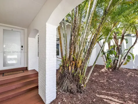 118 NW 103rd Street Miami Shores FL 33150