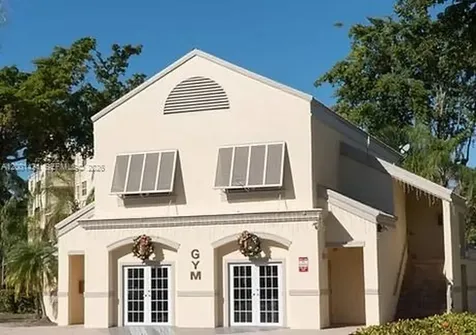 8245 Lake Drive Doral FL 33166