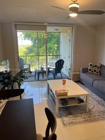8245 Lake Drive Doral FL 33166