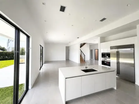 16776 Natures Way Weston FL 33326