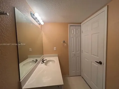 Cutler Bay FL 33189