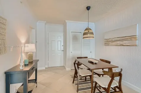 2501 S Ocean Drive Hollywood FL 33019