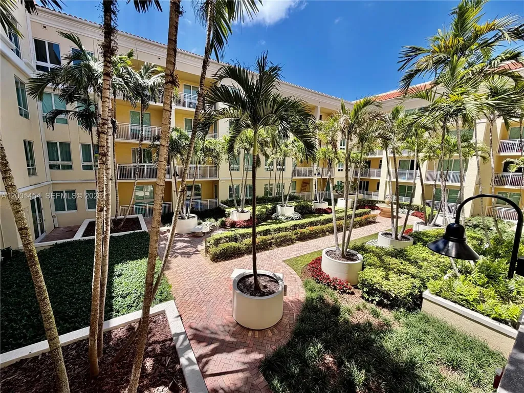 7355 SW 89th Street Miami FL 33156