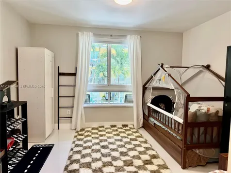 7355 SW 89th Street Miami FL 33156