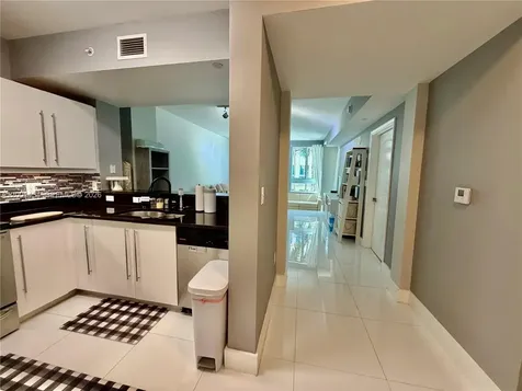 7355 SW 89th Street Miami FL 33156