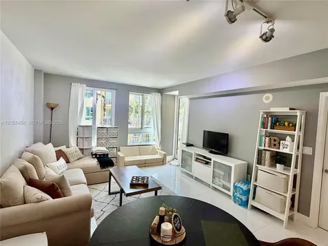 7355 SW 89th Street Miami FL 33156