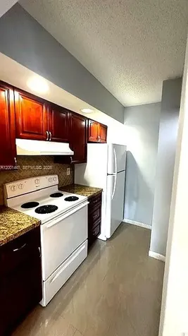 10176 Twin Lakes Drive Coral Springs FL 33071