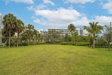 1670 Lincoln Court Miami Beach FL 33139