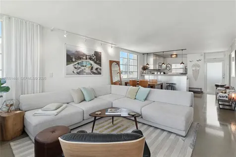 1670 Lincoln Court Miami Beach FL 33139