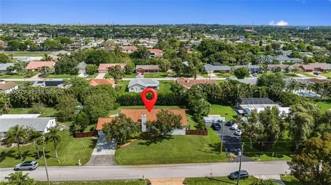 11431 NW 27th Street Plantation FL 33323