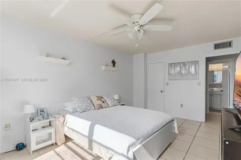 2851 NE 183rd Street Aventura FL 33160