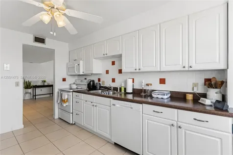 2851 NE 183rd Street Aventura FL 33160