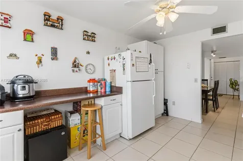 2851 NE 183rd Street Aventura FL 33160