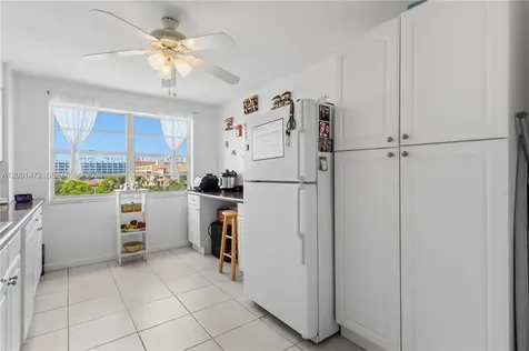 2851 NE 183rd Street Aventura FL 33160
